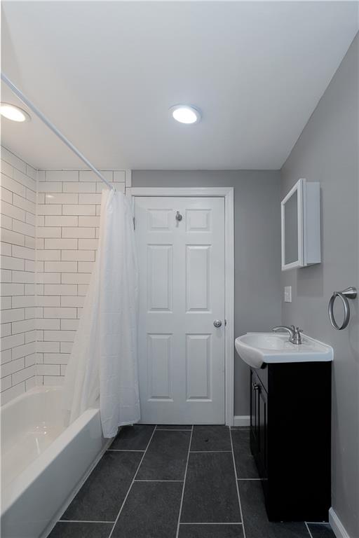 5999 Library Road Bethel Park, PA 15102 - Photo 16 of 25 Gallery Image 16