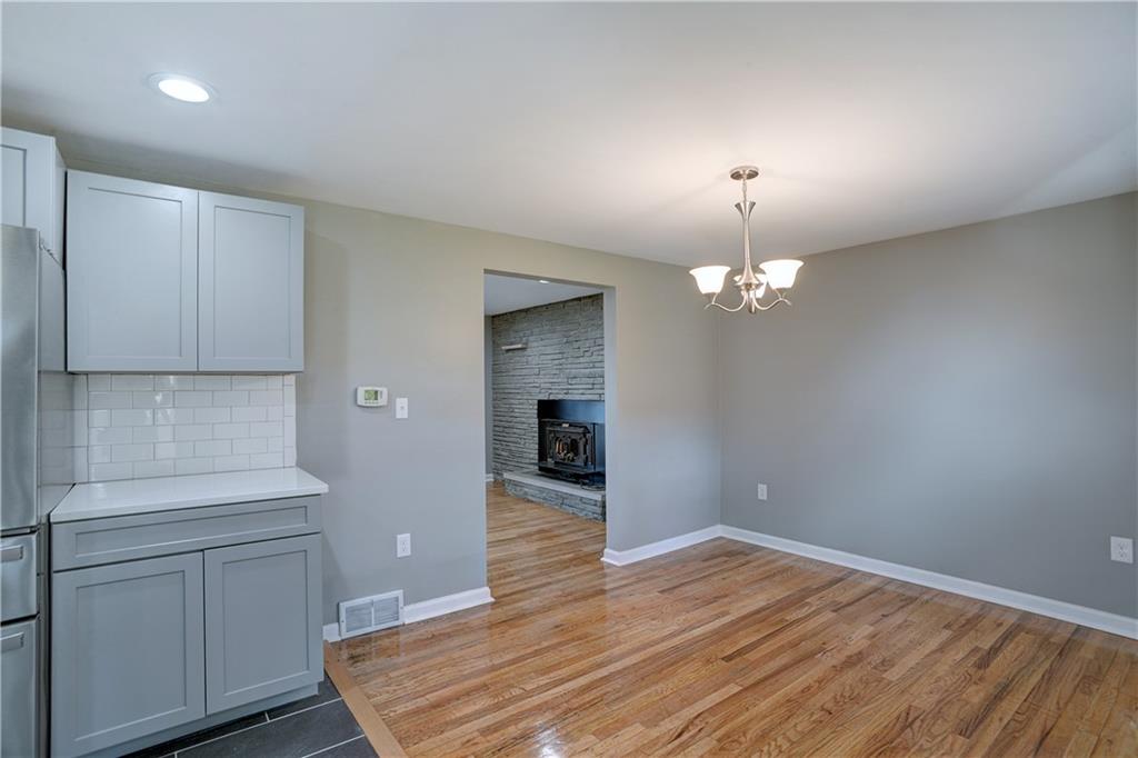 5999 Library Road Bethel Park, PA 15102 - Photo 8 of 25 Gallery Image 8
