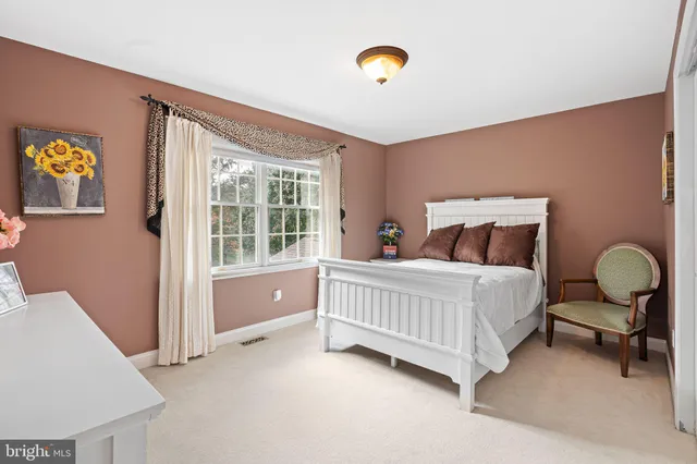 $1,950,000 | 63 Woodside Lane, New Hope, PA 18938