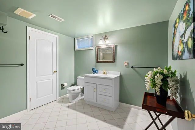 $1,950,000 | 63 Woodside Lane, New Hope, PA 18938