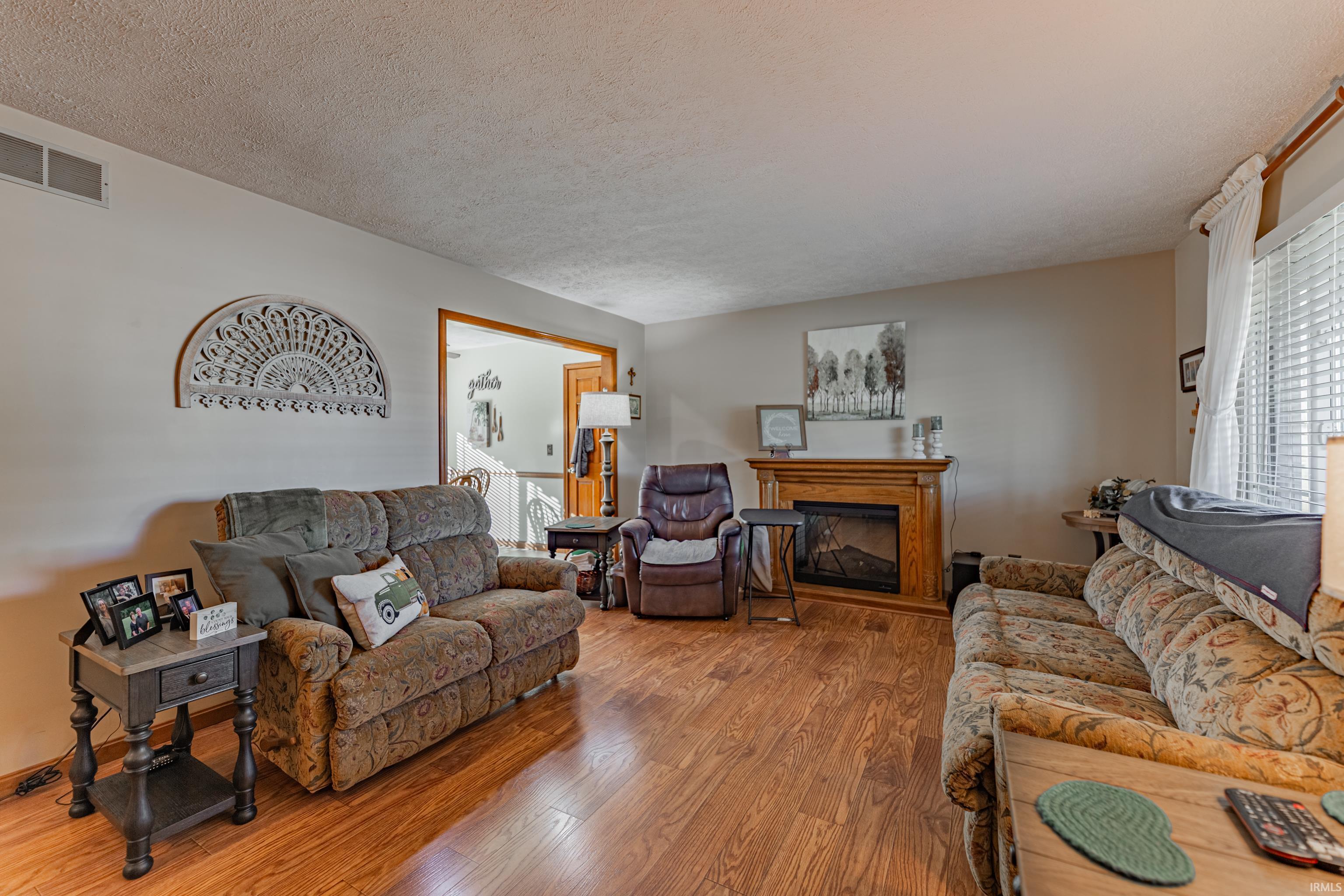 2508 Woods Drive Wadesville, IN 47638 - Photo 2 of 14