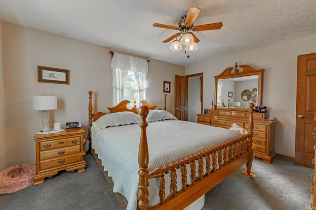 $245,000 | 2508 Woods Drive, Wadesville, IN 47638