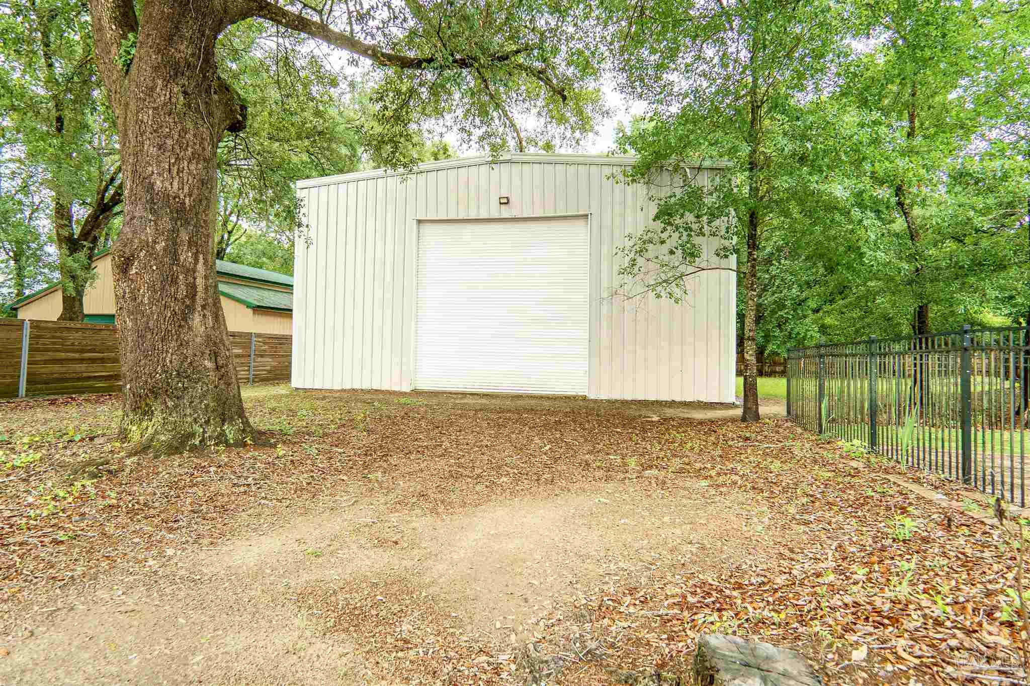 3177 Wallace Lake Road Pace, FL 32571 - Photo 34 of 49