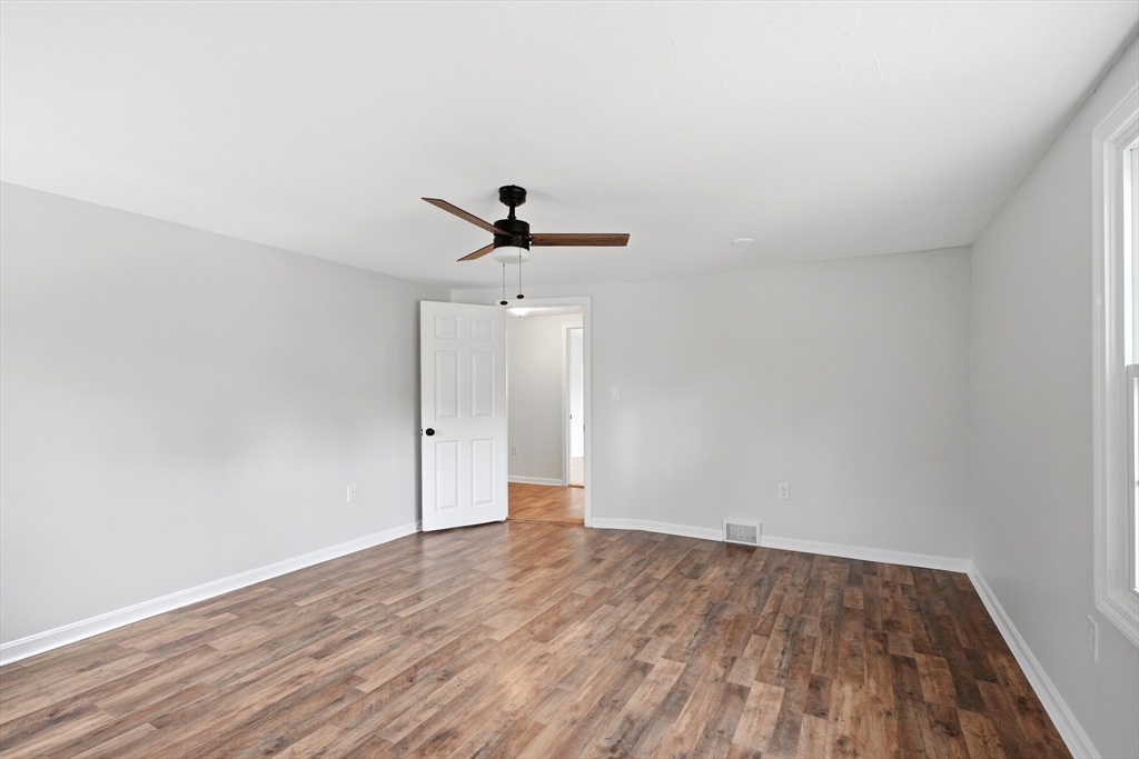 25 Julia Road Weymouth, MA 02191 - Photo 28 of 34