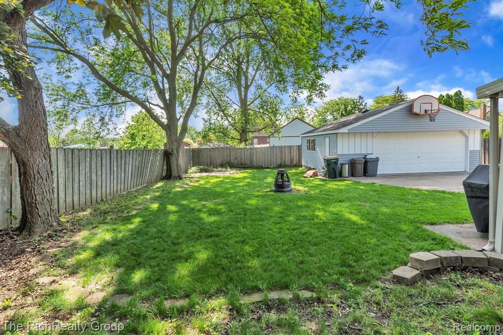 1576 Rustic Ridge Road Canton, MI 48188 - Photo 44 of 48