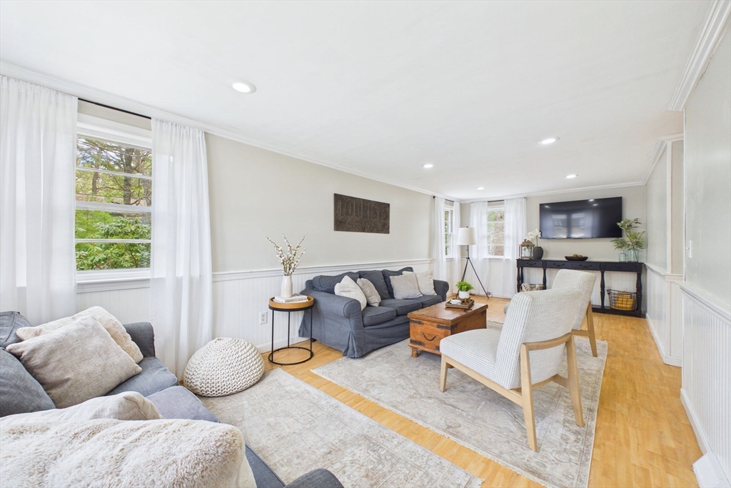 13 Albatross Avenue Wareham, MA 02538 - Photo 14 of 25 a living room with furniture and a window