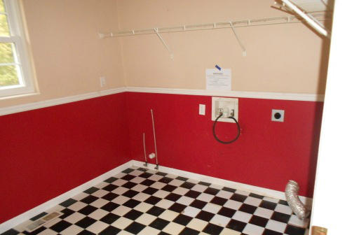 1320 Fielden Store Road New Market, TN 37820 - Photo 11 of 14 Laundry Room