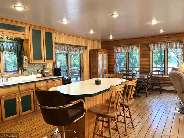 $899,000 | 40559 321st Lane, Aitkin, MN 56431