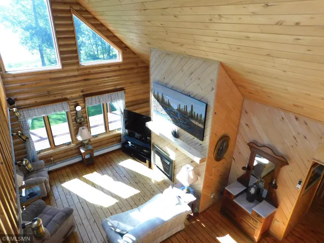 $899,000 | 40559 321st Lane, Aitkin, MN 56431