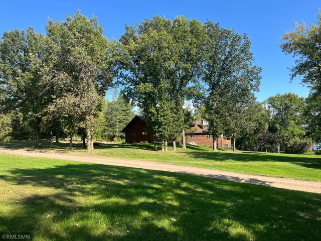 $899,000 | 40559 321st Lane, Aitkin, MN 56431