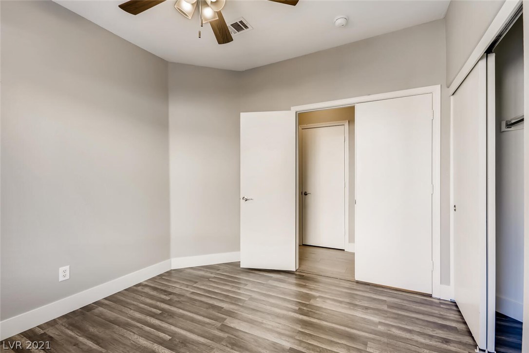 998 Broken Reed Court Henderson, NV 89015 - Photo 30 of 49