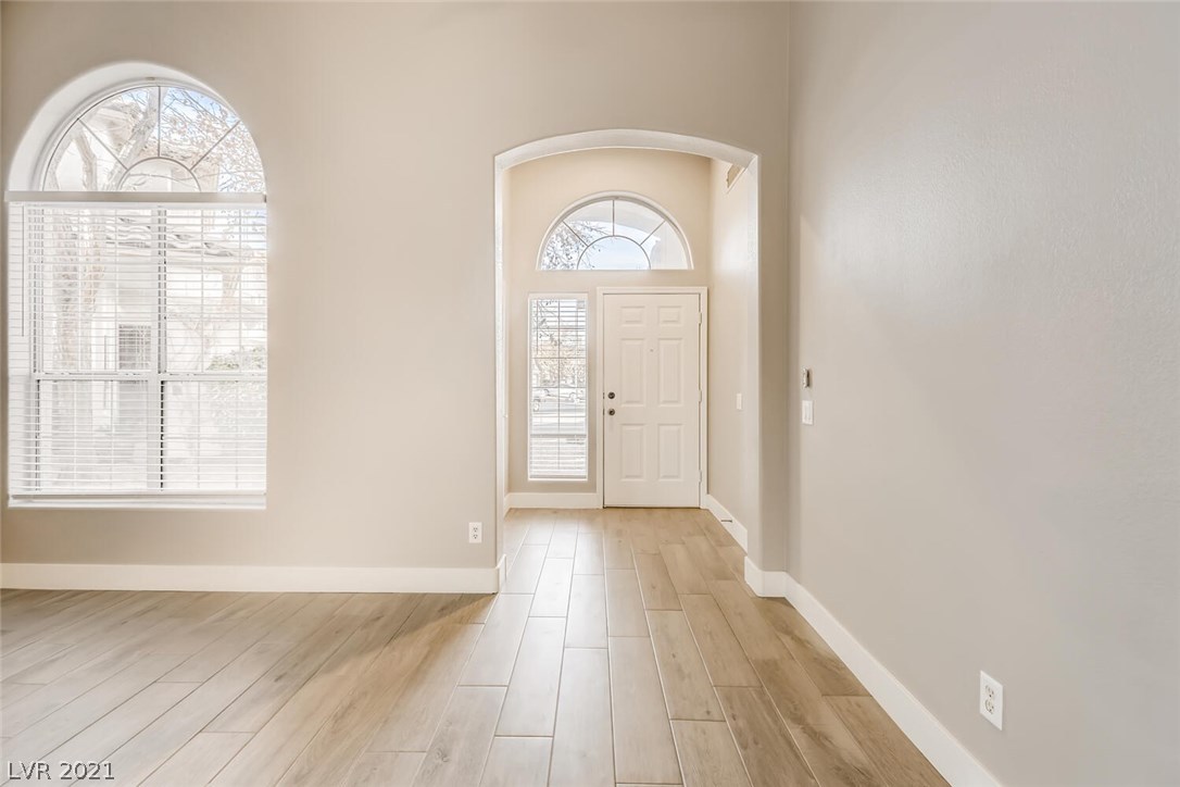 998 Broken Reed Court Henderson, NV 89015 - Photo 4 of 49