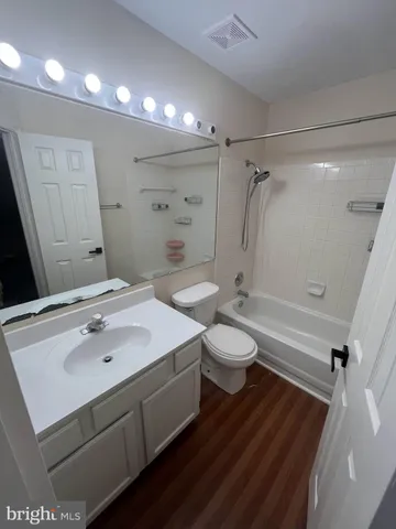 $1,895 | 16360 Heritage Pines Circle, Bowling Green, VA 22427