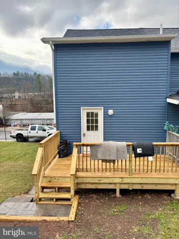 $214,900 | 253 Main Street, Parryville, PA 18071