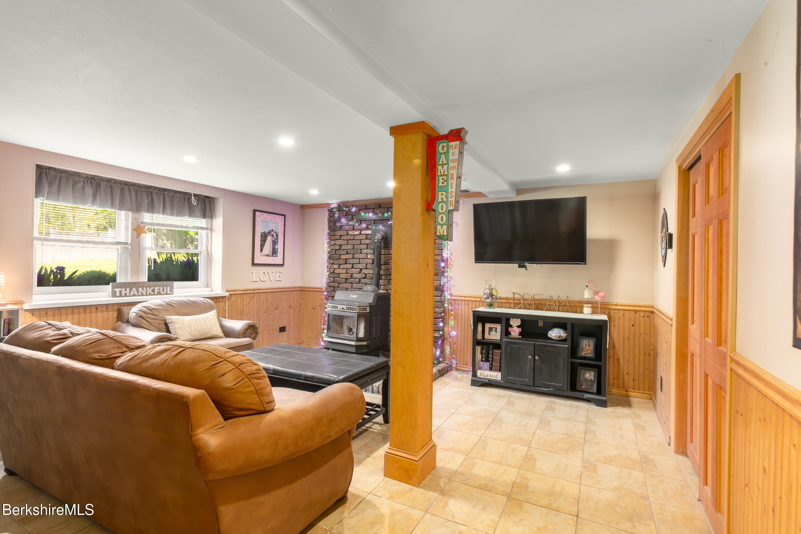 818 Partridge Road Lanesborough, MA 01237 - Photo 43 of 56 Family Room
