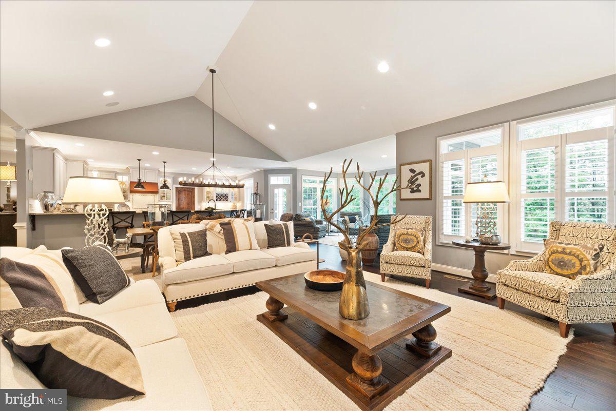 11660 Kahns Road Manassas, VA 20112 - Photo 19 of 80 Gallery Image 19