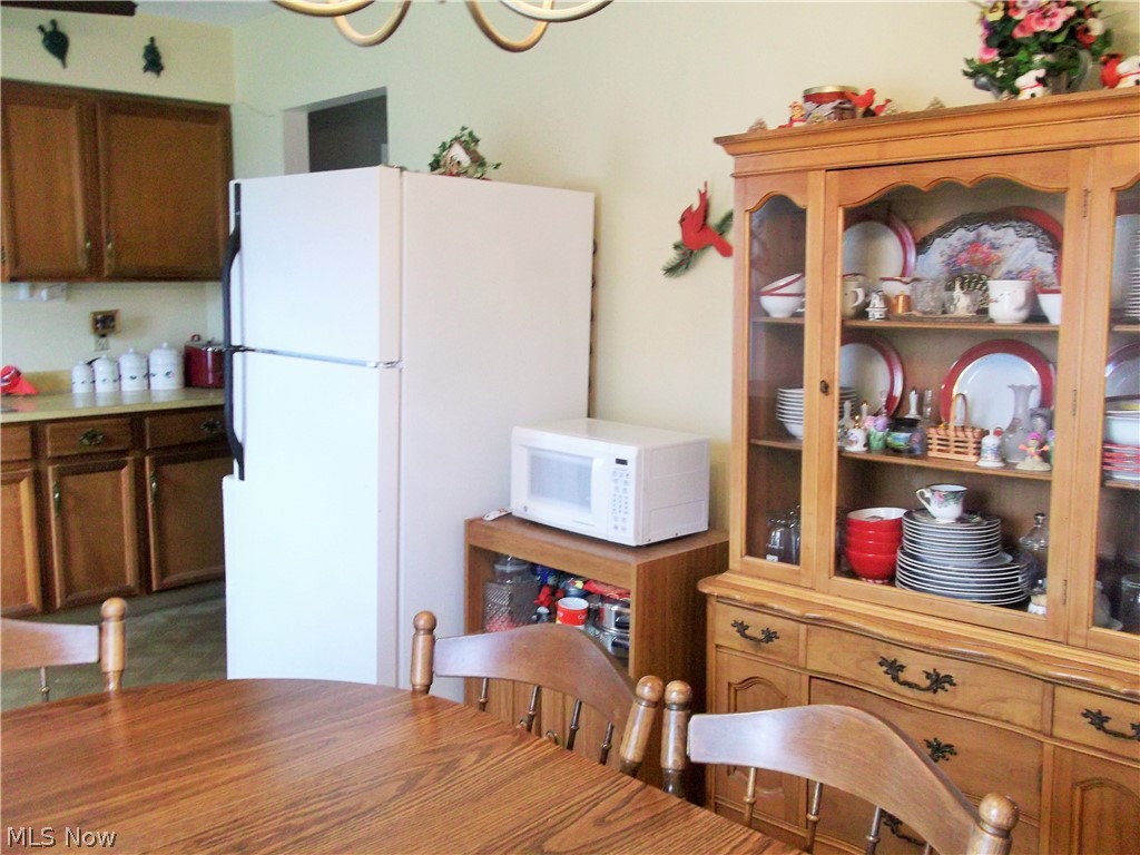 1290 Carson Salt Springs Road Warren, OH 44481 - Photo 13 of 26 Gallery Image 13
