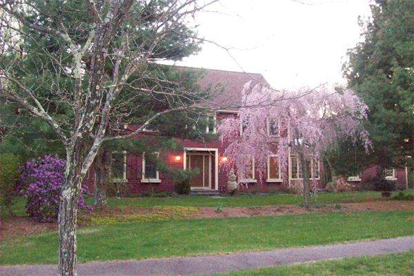 10 Worcester Road Norfolk, MA 02056 - Photo 3 of 30 Gallery Image 3