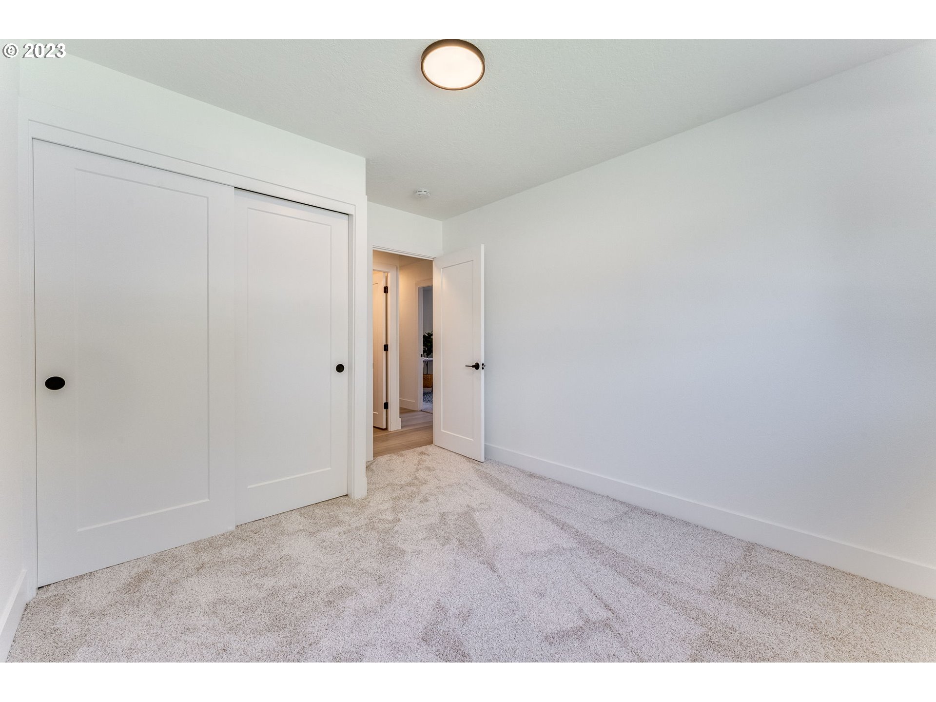 3842 North Alaska Street Portland, OR 97217 - Photo 20 of 36 a view of an empty room