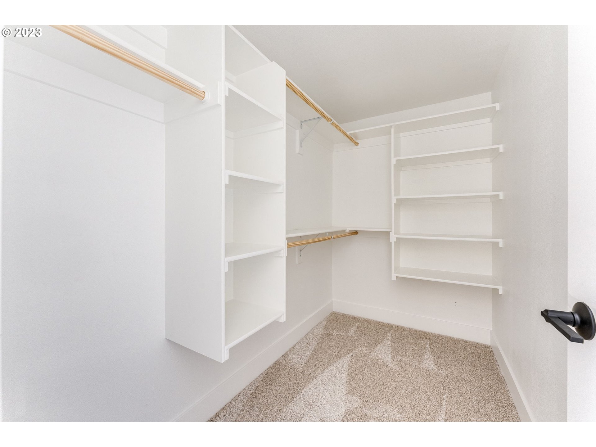 3842 North Alaska Street Portland, OR 97217 - Photo 31 of 36 a view of an empty room