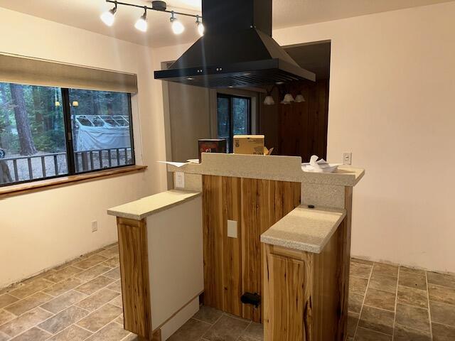 7722 Hidden Meadows Road Shingletown, CA 96088 - Photo 5 of 12 a utility room with dryer and washer