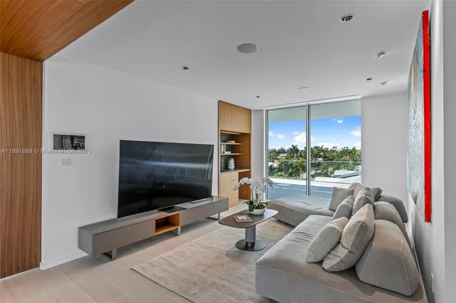 a view of a house with swimming pool and porch
