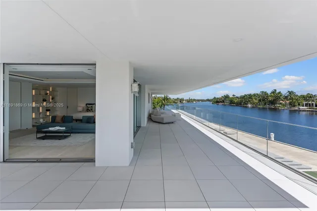 $14,995,000 | 2131 Northeast 15th Street, Fort Lauderdale, FL 33304