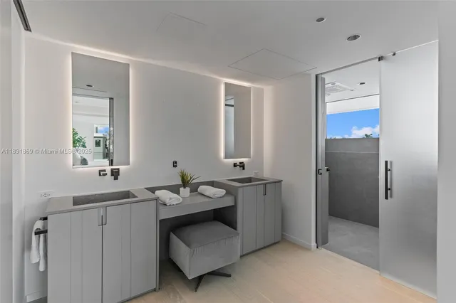 $14,995,000 | 2131 Northeast 15th Street, Fort Lauderdale, FL 33304