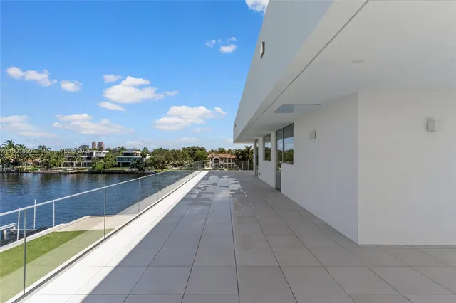 $14,995,000 | 2131 Northeast 15th Street, Fort Lauderdale, FL 33304