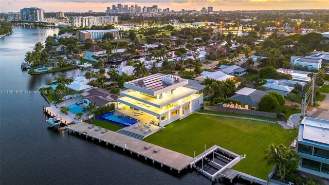 $14,995,000 | 2131 Northeast 15th Street, Fort Lauderdale, FL 33304