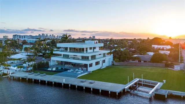 $14,995,000 | 2131 Northeast 15th Street, Fort Lauderdale, FL 33304