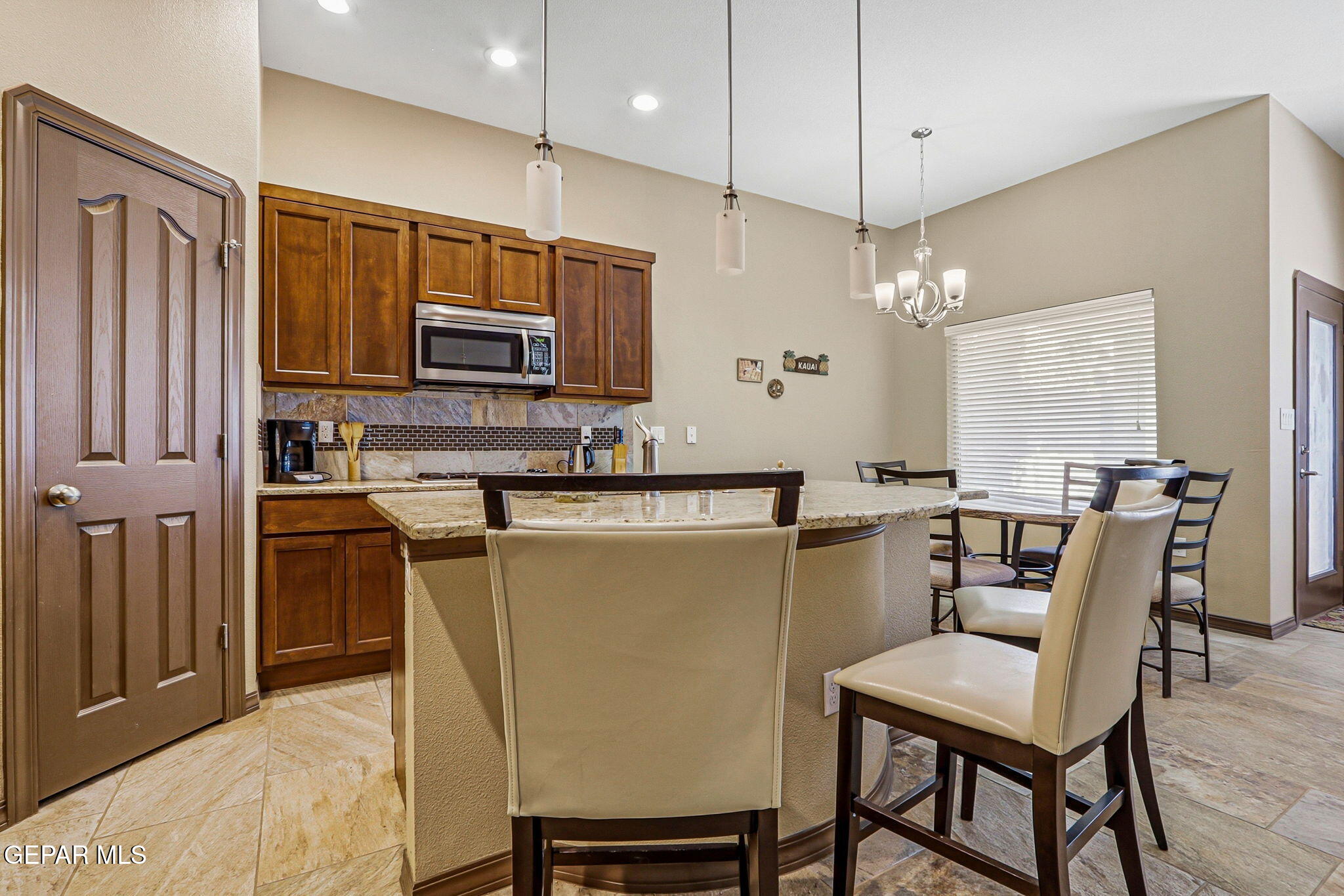12039 Equestrian Road El Paso, TX 79928 - Photo 7 of 57 Kitchen