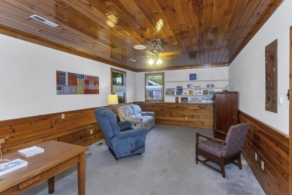 44 Westhampton Road Northampton, MA 01062 - Photo 35 of 42