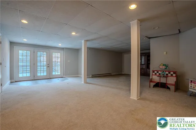 $1,458,888 | 760 Newlins Road East, Easton, PA 18040