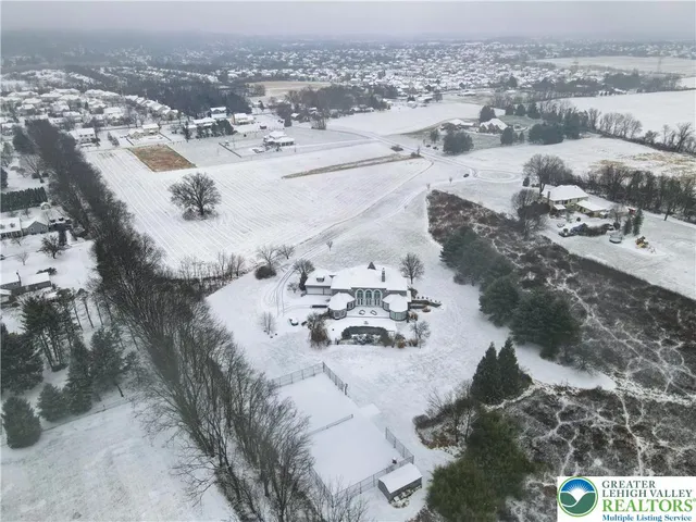 $1,458,888 | 760 Newlins Road East, Easton, PA 18040