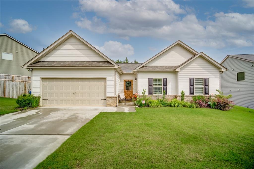 362 Stable View Loop Dallas, GA 30132 - Photo 1 of 1 Gallery Image 1