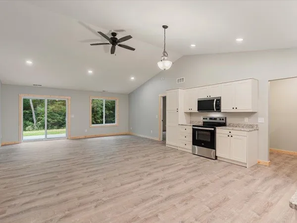 $372,500 | 7779 Scenic Overlook, Breezy Point, MN 56472