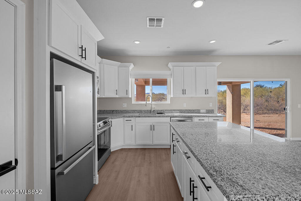 3645 East Rollins Road Tucson, AZ 85739 - Photo 14 of 36