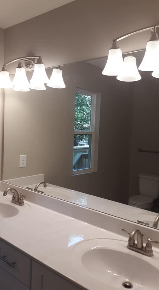 953 West Spring Street Lebanon, TN 37087 - Photo 5 of 8 MASTER SUITE INCLUDES A DOUBLE VANITY...