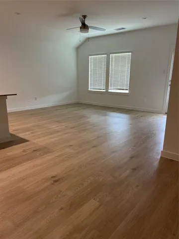 $2,300 | 5118 Hunters Trail, Fresno, TX 77545