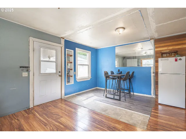 $205,000 | 448 Mountain Avenue, Idanha, OR 97350