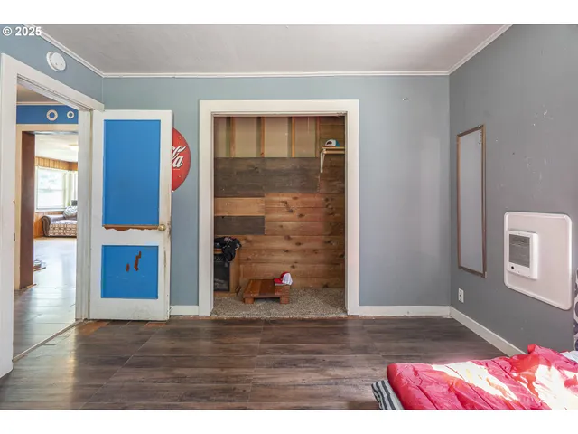 $205,000 | 448 Mountain Avenue, Idanha, OR 97350