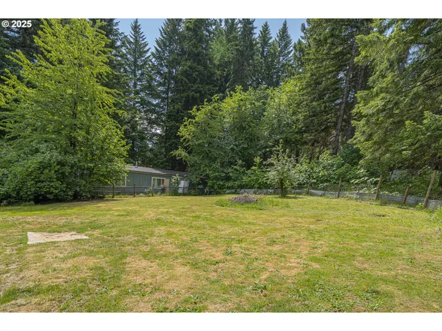 $205,000 | 448 Mountain Avenue, Idanha, OR 97350