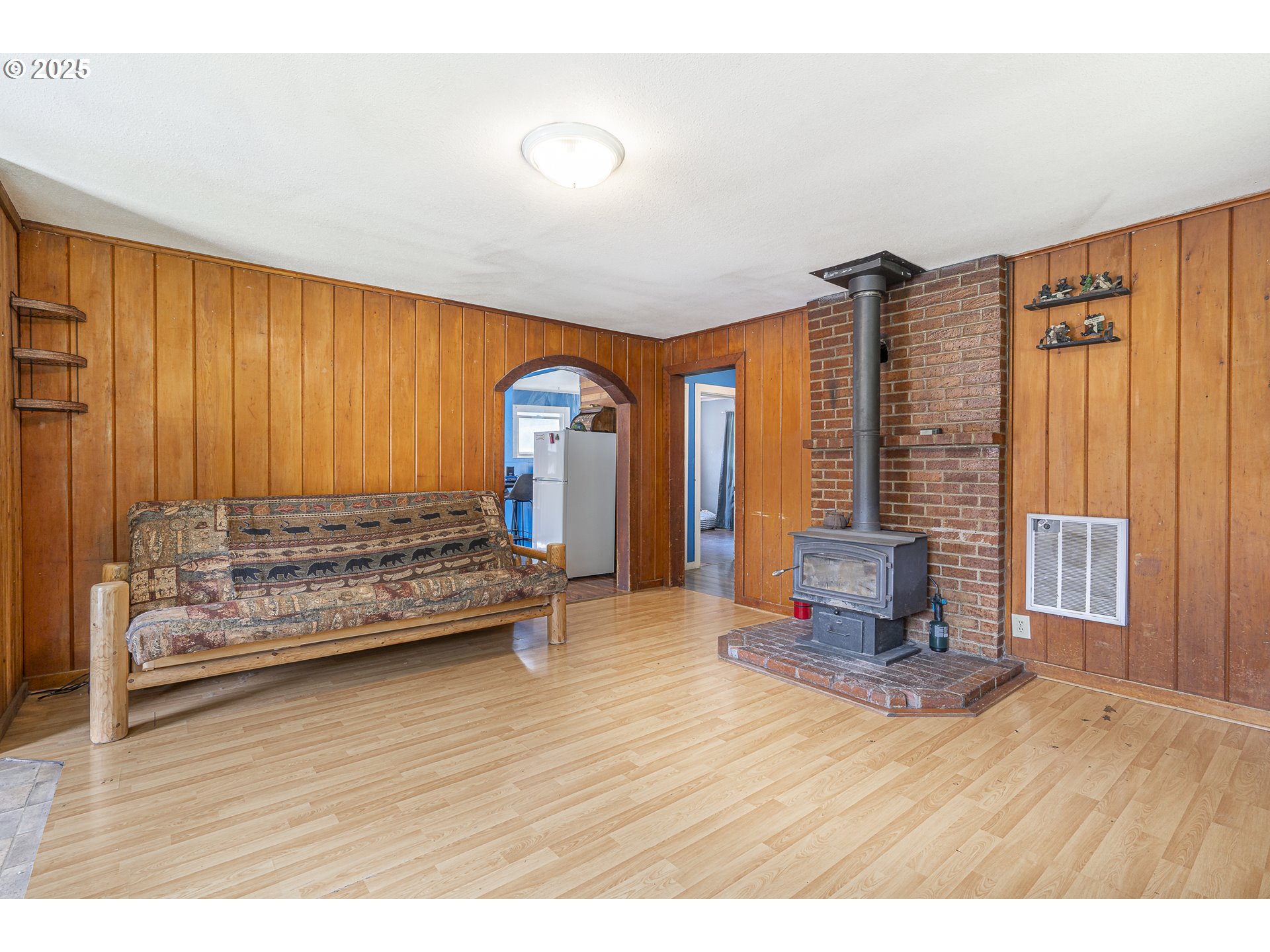 448 Mountain Avenue Idanha, OR 97350 - Photo 7 of 35