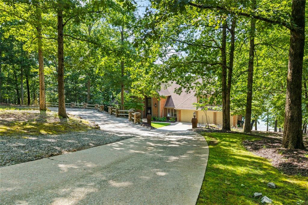 6576 Yacht Club Road Flowery Branch, GA 30542 - Photo 31 of 186
