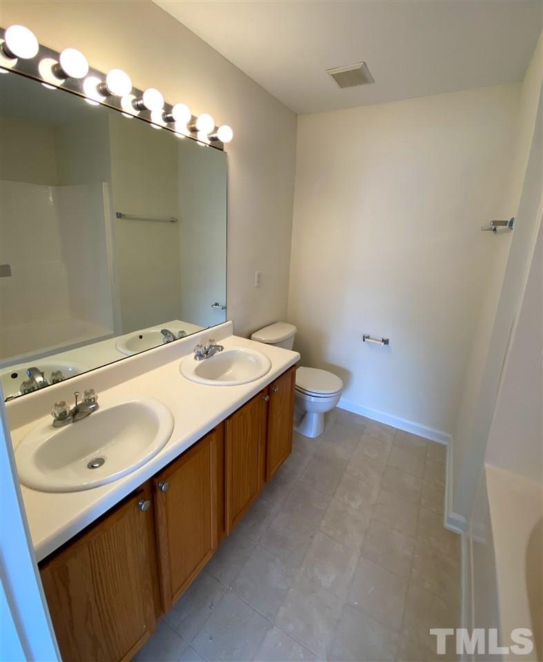1634 Brook Fern Way Raleigh, NC 27609 - Photo 17 of 21 Gallery Image 17