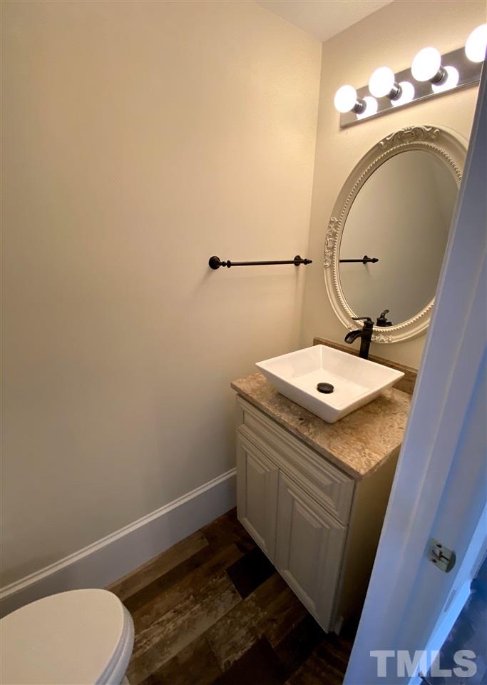 1634 Brook Fern Way Raleigh, NC 27609 - Photo 9 of 21 Gallery Image 9