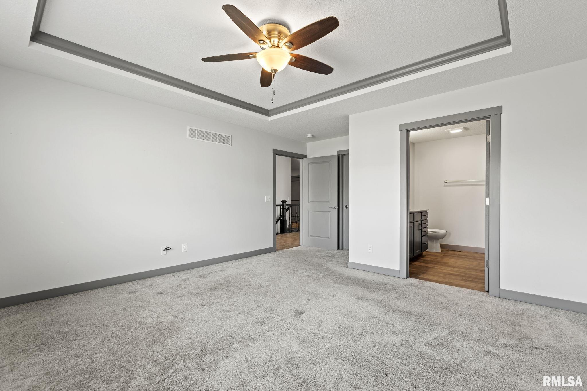 201 South Buttermilk Road Eldridge, IA 52748 - Photo 20 of 25