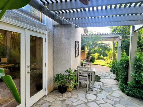 $499,900 | 2827 East Shea Drive, Fresno, CA 93720