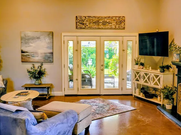 $499,900 | 2827 East Shea Drive, Fresno, CA 93720